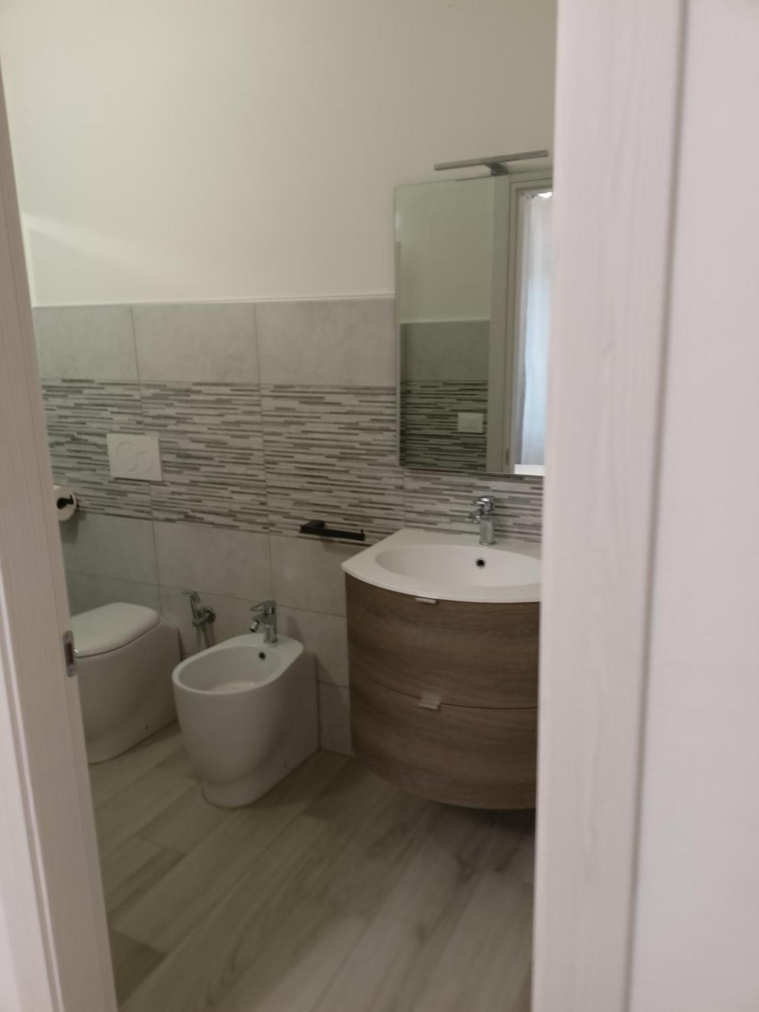 La Dea Rooms Ferrara Bagian luar foto